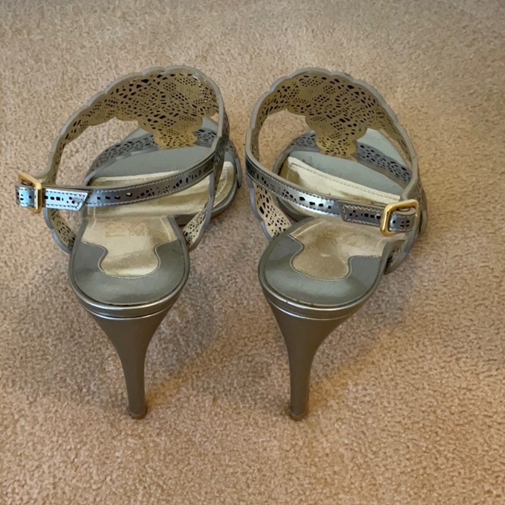 Salvatore Ferragamo Garcia Laser  Cut - Picture 6 of 9